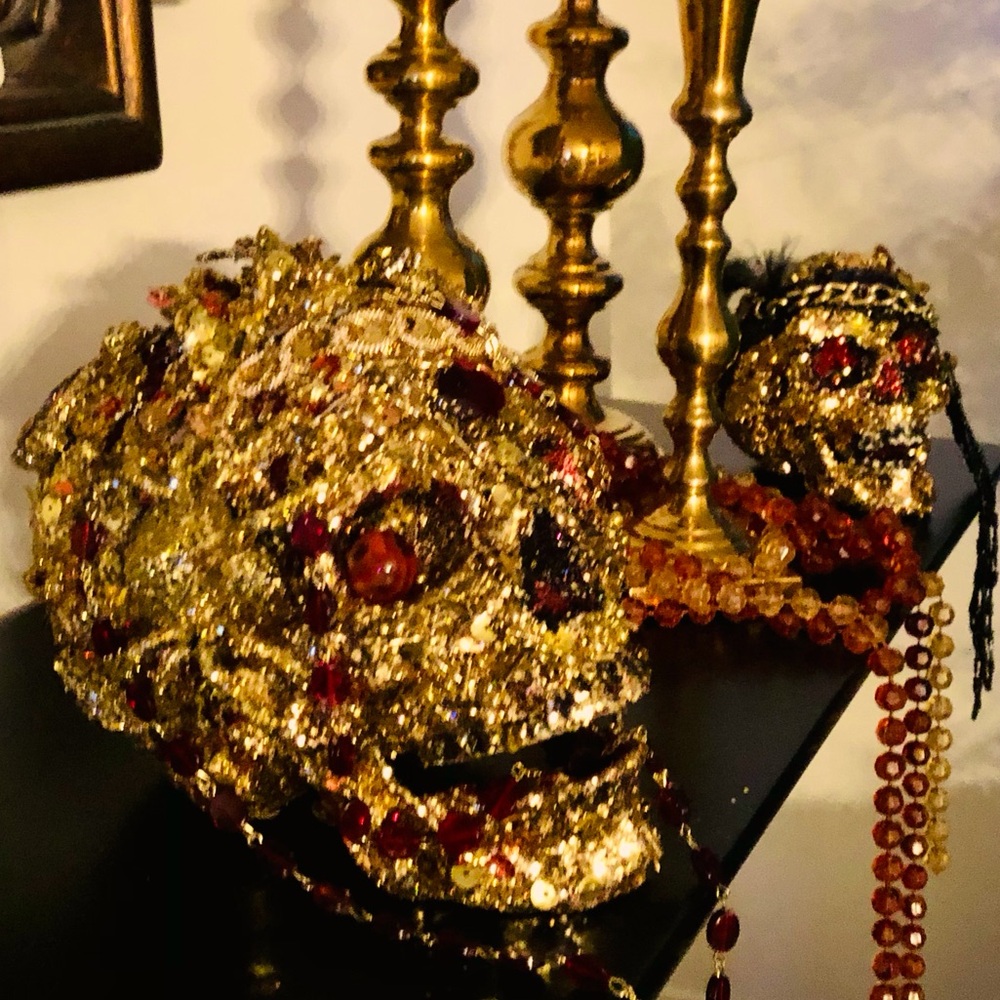 Objet d’art 1 of artisan Embellished skull moving hinged jaw spiders And beads